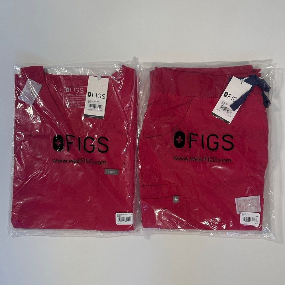 Figs women’s L Ultra rose scrubs